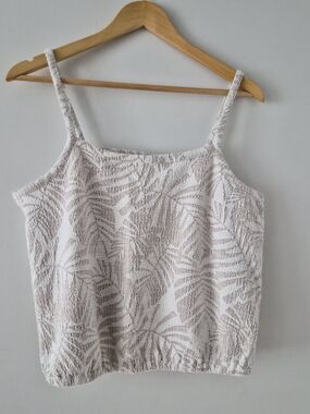 LOFT Cream Textured Leaf-Pattern Camisole